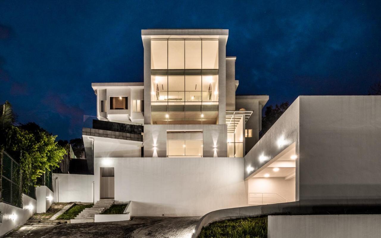 Changkat Duta Luxury Villa Kuala Lumpur Exterior photo